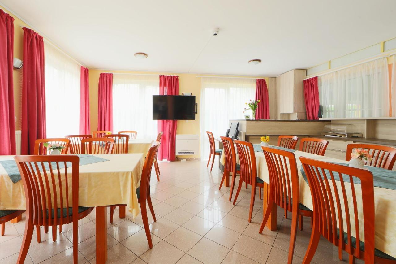 באלאטונפורד Balazs Villa מראה חיצוני תמונה