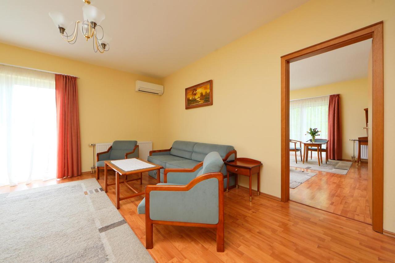 באלאטונפורד Balazs Villa מראה חיצוני תמונה